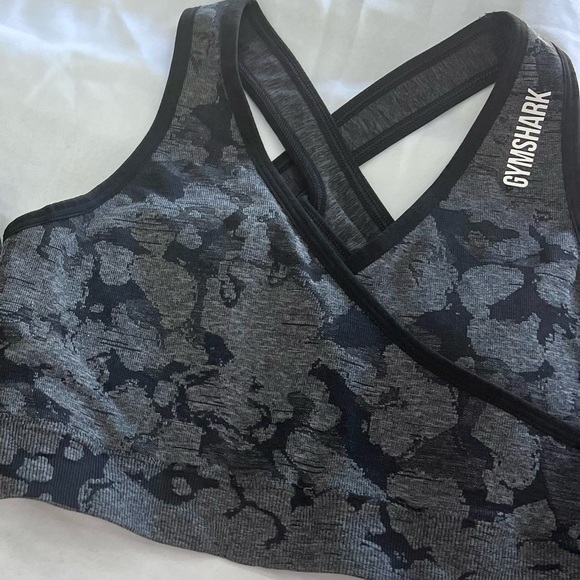 Gymshark Other - Gymshark Adapt Camo Bra